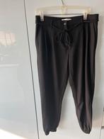 Vanilia broek maat 40 zwart onderkant elastiek, Kleding | Dames, Broeken en Pantalons, Maat 38/40 (M), Vanilia, Zwart, Ophalen of Verzenden