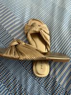Primark slippers goud mt 37, Slippers, Overige kleuren, Primark, Ophalen of Verzenden