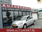 Renault Clio 1.2 Collection 5drs zeer nette auto bj2011, 47 €/maand, Origineel Nederlands, Te koop, Zilver of Grijs