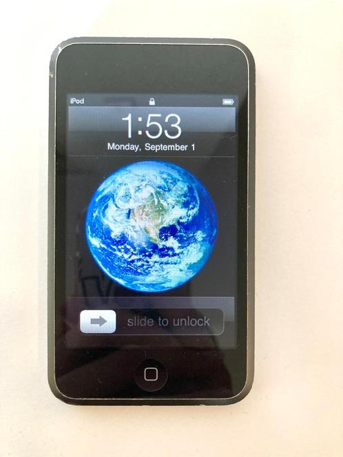 iPod Touch 1st Gen, Audio, Tv en Foto, Mp3-spelers | Apple iPod, Gebruikt, Touch, 2 tot 10 GB, Zilver, Ophalen of Verzenden