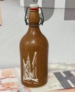 Stenen kruik beugel Sint Pieter Puurs stoneware bier fles, Ophalen of Verzenden, Zo goed als nieuw, Flesje(s), Overige merken
