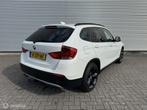BMW X1 xDrive28i Executive | Xenon | Leer | Stoelverwarming, Auto's, Euro 5, Gebruikt, 2000 kg, Wit