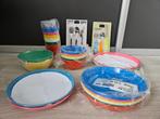 Plastic borden/beker en metaal bestek, Huis en Inrichting, Ophalen, Nieuw, Kunststof, Bestekset