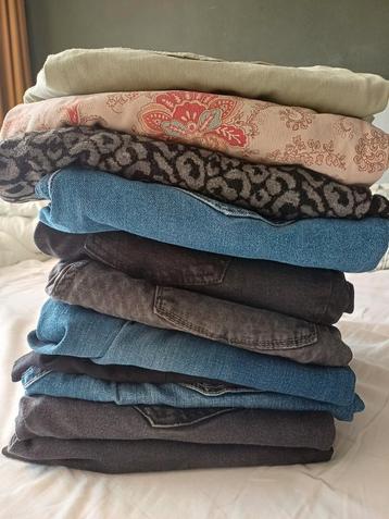 Kledingpakket dames L/XL 50+ items beschikbaar voor biedingen
