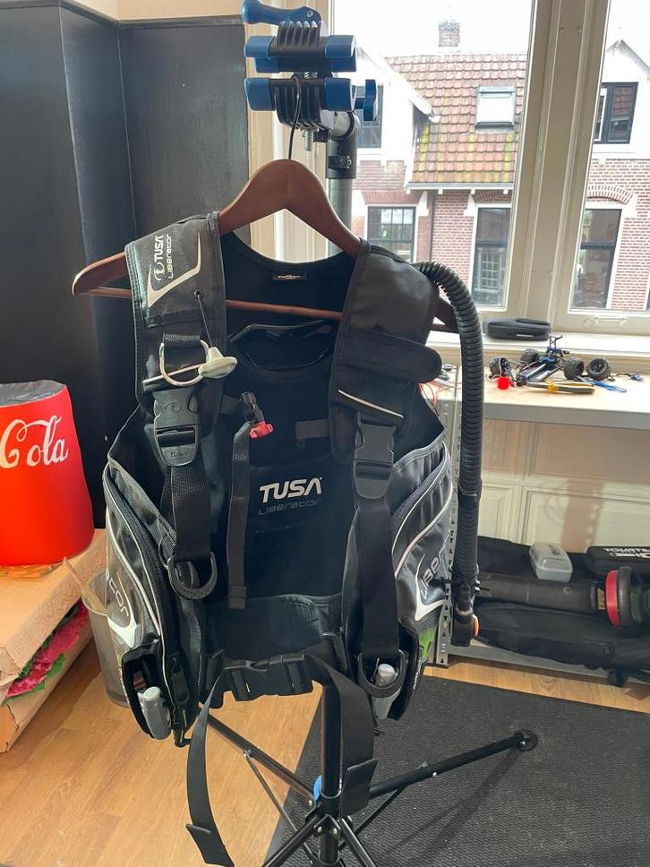 BCD Trimvest Tusa Liberator - Maat M, Watersport en Boten, Duiken, Gebruikt, Trimvest of Wing, Ophalen