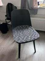 Chair + cushion, Ophalen, Zo goed als nieuw, Zwart, Eén