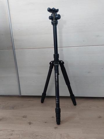 Benro A2681T Mg Alu tripod met B1 balhoofd en snelspanner beschikbaar voor biedingen