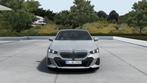 BMW 5 Serie 520i M Sport Automaat / Panoramadak / Trekhaak /, Automaat, 1998 cc, Achterwielaandrijving, Zwart