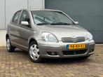 Toyota Yaris 1.3 16V Vvti S-Line 5 deurs. Airco. Dealer ond., Voorwielaandrijving, Stof, 4 cilinders, 400 kg