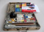 Oud houten schilderskistje met olieverf, pastelkrijt etc, Ophalen of Verzenden, Gebruikt, Overige typen