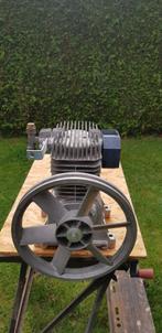 huvema compressor pomp 280 liter, Doe-het-zelf en Verbouw, Compressors, 100 liter of meer, Ophalen, Gebruikt