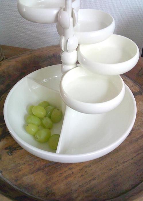 VINTAGE snacktoren Space Age serveerschaal beige  jaren 70, Verzamelen, Retro, Huis en Inrichting, Ophalen of Verzenden