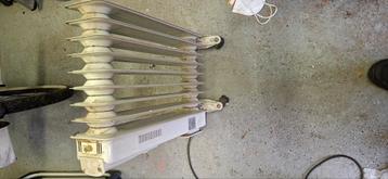Oliegevulde radiator verwarming beschikbaar voor biedingen