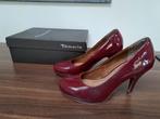 TAMARIS rode lak pumps, maat 37, Kleding | Dames, Schoenen, Tamaris, Ophalen of Verzenden, Zo goed als nieuw, Schoenen met hoge hakken