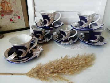 6 mooie kop en schotels Romarose usa blauw goudkleur beschikbaar voor biedingen