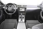 Skoda Superb Combi 1.4 TSI iV Hybrid *1ste Eigenaar*Navigati, Auto's, Skoda, Lichtsensor, Stof, Gebruikt, 4 cilinders