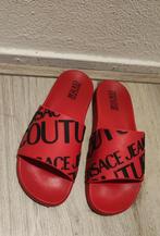 Versace slippers rood maat 45, Slippers, Overige kleuren, Ophalen of Verzenden, Versace Jeans Couture
