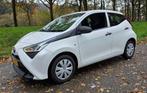 Toyota Aygo 1.0 VVT-i NL Auto ! 1e Eigenaar ! 24-05-2027 APK, Voorwielaandrijving, Gebruikt, Euro 6, 4 stoelen