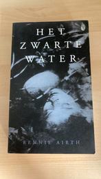 Rennie Airth - Het zwarte water, Ophalen of Verzenden, Zo goed als nieuw, Nederland, Rennie Airth