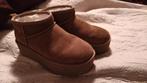 Uggs Maat 39, bijna nieuwstaat, Hoge zool, Kleding | Dames, Schoenen, Bruin, Lage of Enkellaarzen, Ophalen of Verzenden, Zo goed als nieuw