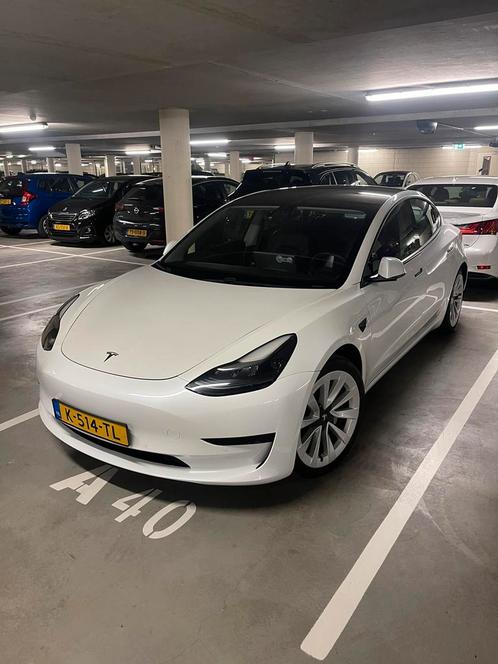 Tesla Model 3 2021 Wit NIEUWE batterij, Auto's, Tesla, Particulier, Model 3, Elektrisch, Sedan, Automaat, Origineel Nederlands