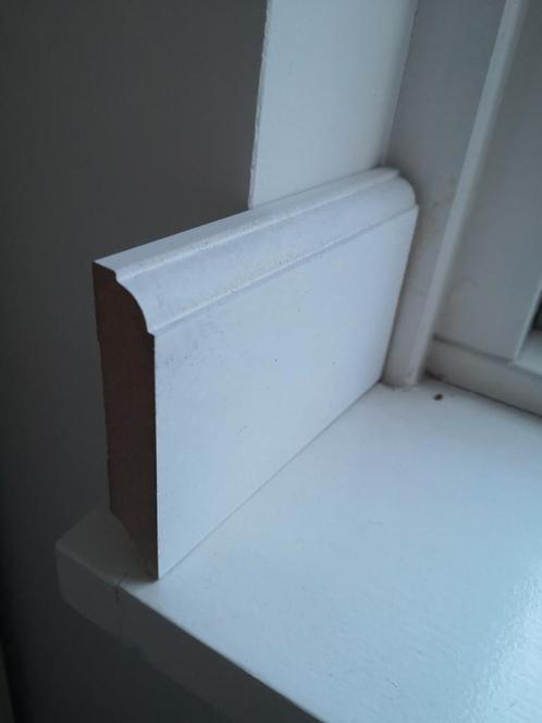 MDF Kraalplint - Wit gegrond, Doe-het-zelf en Verbouw, Plinten en Afwerking, Nieuw, Plinten, Mdf, Ophalen