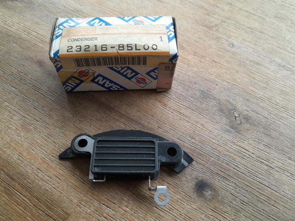 Geheel Nieuw: Condensator voor veel Nissan Youngtimers, Verzenden