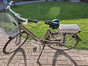 Gazelle dames fiets beschikbaar voor biedingen