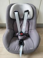 Maxi Cosi Cabriofix + Maxi Cosi Pearl + FamilyFix, Ophalen, Gebruikt, 9 t/m 18 kg, Verstelbare rugleuning