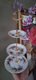 Royal Albert Lavender Rose Etagère - Prachtig! €35,00, Ophalen of Verzenden, Zo goed als nieuw