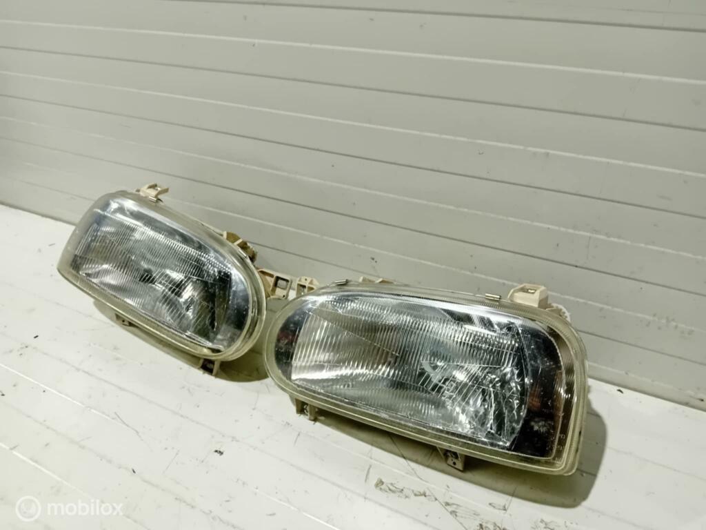 Koplamp Volkswagen Golf 3, Ophalen of Verzenden, Gebruikt