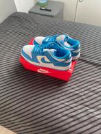 Nike low dunk blauw, Kleding | Heren, Schoenen, Ophalen of Verzenden
