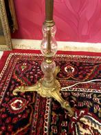 Antieke kristallen staande lamp / vloerlamp koper goud, Antiek en Kunst, Antiek | Lampen, Ophalen