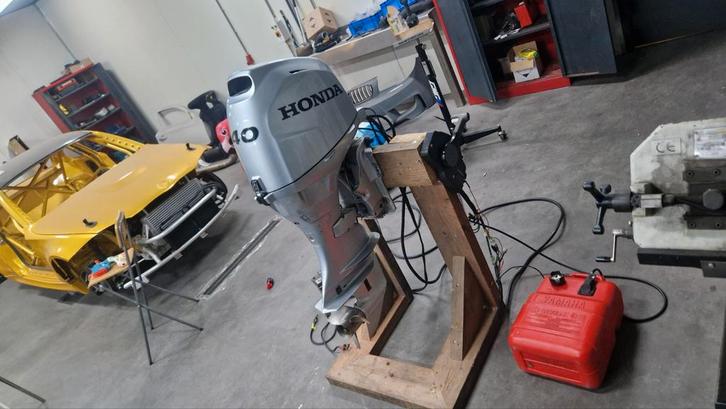 Honda BF40 Injectie Buitenboordmotor - 40pk 200 uur, Watersport en Boten, Buiten- en Binnenboordmotoren, Ophalen
