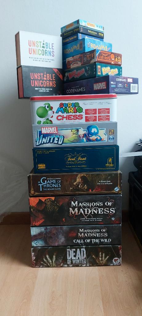 Diverse bordspelen, Hobby en Vrije tijd, Gezelschapsspellen | Bordspellen, Zo goed als nieuw, Een of twee spelers, Drie of vier spelers