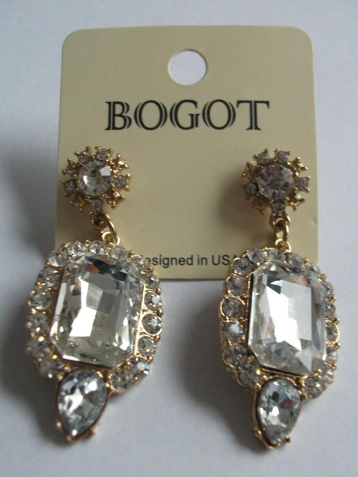 Bogot kleine goudkleurige strass steker oorbellen, Sieraden, Tassen en Uiterlijk, Oorbellen, Nieuw, Knopjes of Stekers, Overige materialen