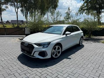 Audi A3 35 TFSI Automaat S-Line Camera 2023 Kuipstoelen VOL! beschikbaar voor biedingen