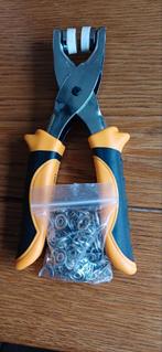 Oogjestang met oogjes. Bijna gratis, Ophalen of Verzenden, Gebruikt