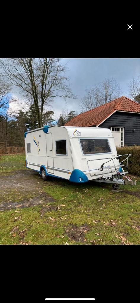 Knaus bleu line bouwjaar 2001, Caravans en Kamperen, Caravans, Particulier, tot en met 4, 1000 - 1250 kg, Rondzit, Knaus, Lengtebed