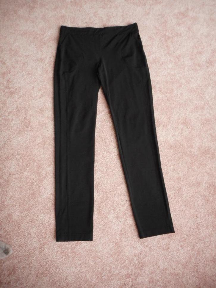 Zwarte travelstof broek Helena Hart mt L, Kleding | Dames, Broeken en Pantalons, Zo goed als nieuw, Maat 42/44 (L), Zwart, Lang