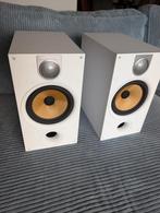 Bowers & Wilkins 685 S2 Speakers met iso stands en kabels, Ophalen of Verzenden, Zo goed als nieuw, 60 tot 120 watt, Bowers & Wilkins (B&W)