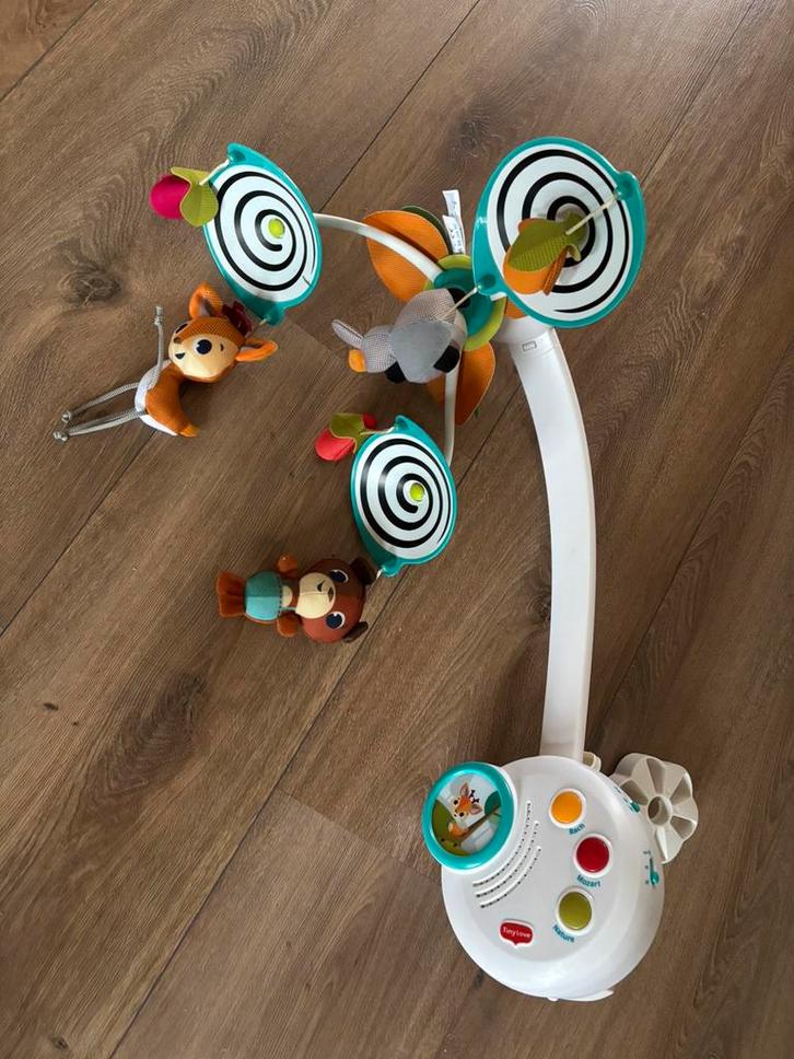 Tiny Love Into the Forest Boxmobiel, Kinderen en Baby's, Speelgoed | Babyspeelgoed, Gebruikt, Mobiel, Met geluid, Ophalen of Verzenden