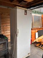 Bosch vriezer, Witgoed en Apparatuur, Vriezers en Diepvrieskisten, Ophalen, Gebruikt, Minder dan 60 cm, 160 cm of meer