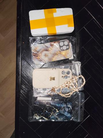 3 hoesjes + 3 Screen protectors iPhone 14 Pro Max - NIEUW beschikbaar voor biedingen