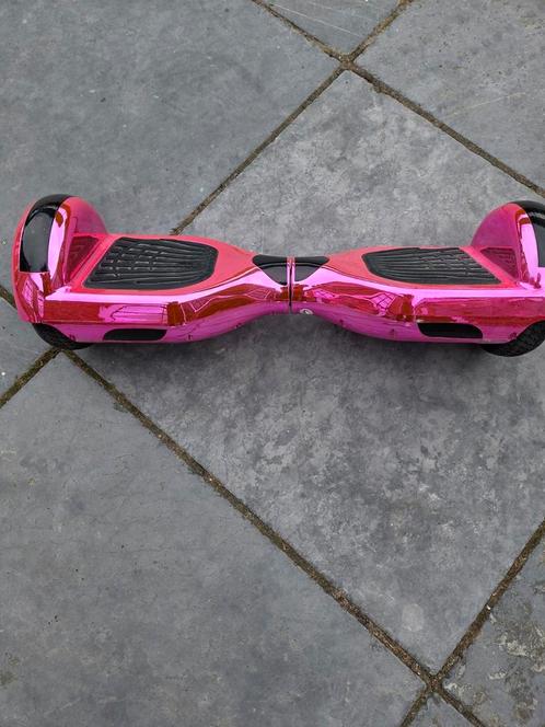 Metallic roze hoverboard, Kinderen en Baby's, Speelgoed | Buiten | Accuvoertuigen, Zo goed als nieuw, Ophalen