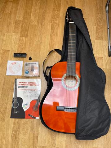 Clifton Gitaar beschikbaar voor biedingen