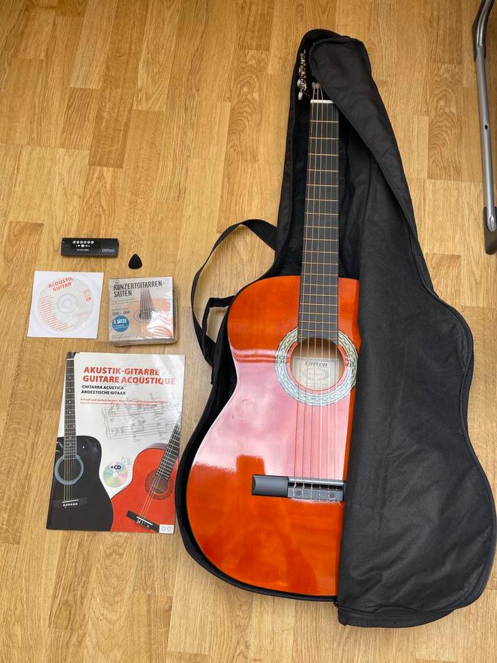 Clifton Gitaar, Muziek en Instrumenten, Snaarinstrumenten | Gitaren | Akoestisch, Zo goed als nieuw, Klassieke of Spaanse gitaar