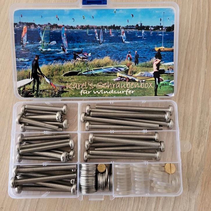 Te koop Karel's windsurfbox nieuwe base plate enz enz, Watersport en Boten, Windsurfen, Zo goed als nieuw, Overige typen, Minder dan 5 m²