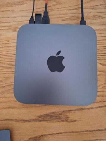 Apple Mac Mini 2018 16gb ram i7 250gb beschikbaar voor biedingen