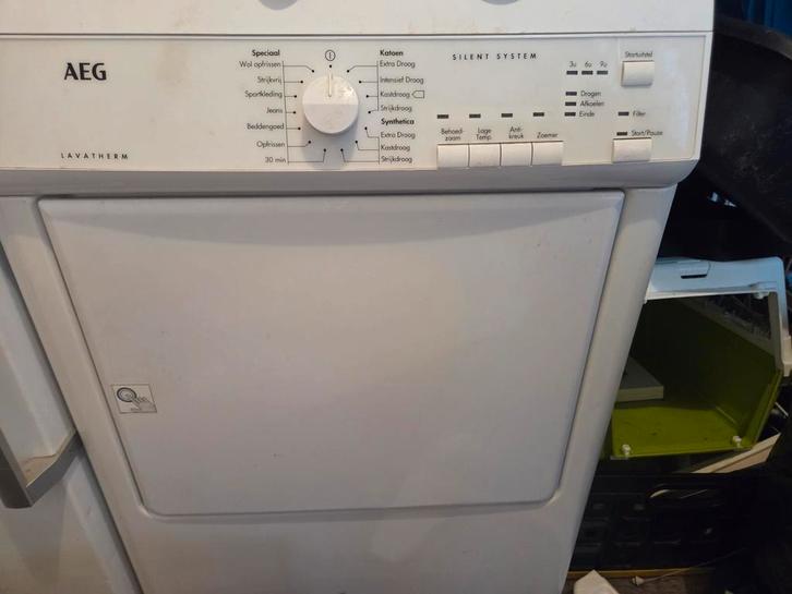 Aeg droger, Witgoed en Apparatuur, Wasdrogers, Zo goed als nieuw, Condens, 6 tot 8 kg, 85 tot 90 cm, Ophalen